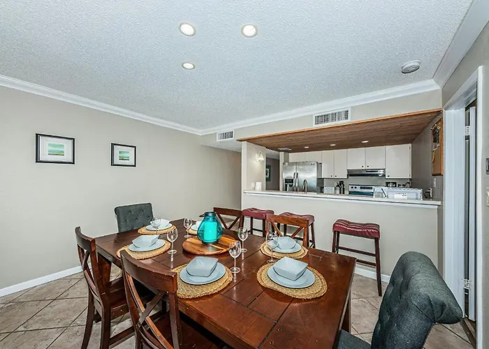Villas Of Clearwater - Unit A1 *