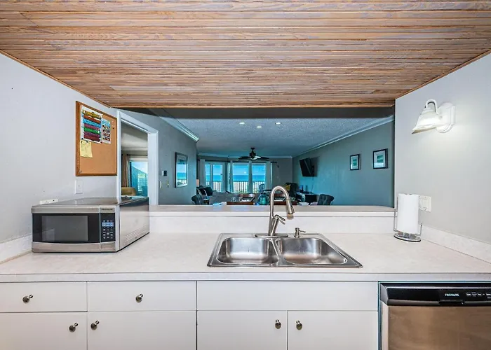 Villas Of Clearwater - Unit A1 * Clearwater Beach